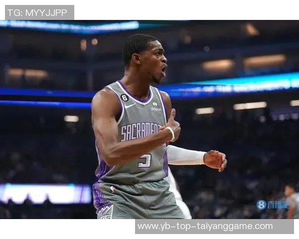 福克斯状态火热三场比赛数据亮眼场均26分8助攻命中率超高 福克斯状态火热三场比赛数据亮眼场均26分8助攻命中率超高