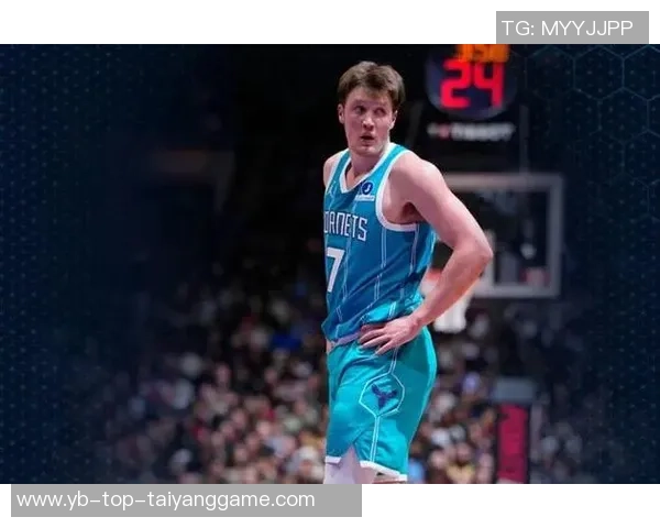 克尼佩尔创下新秀连续命中三分纪录16场比赛表现惊艳引发关注